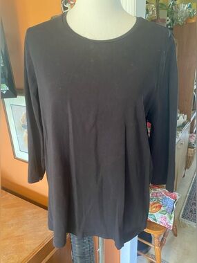 Chico's Black 3/4 Sleeve Crewneck Top